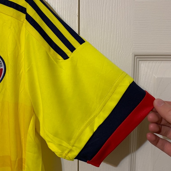 Columbia mens national soccer team jersey - Picture 9 of 10